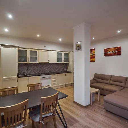 Apartment Briz Sea *